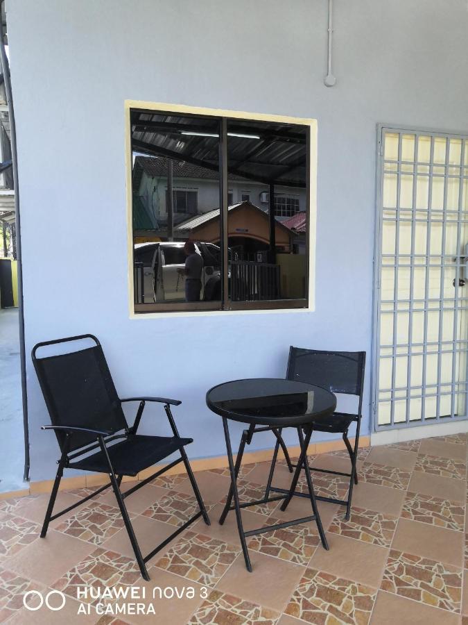 Abah 2 Room Homestay Pasir Gudang Zewnętrze zdjęcie